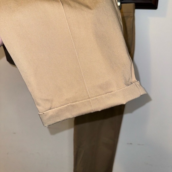 LL Bean Men’s Tan Natural Fit Dress Pants Size 38 - Picture 2 of 7